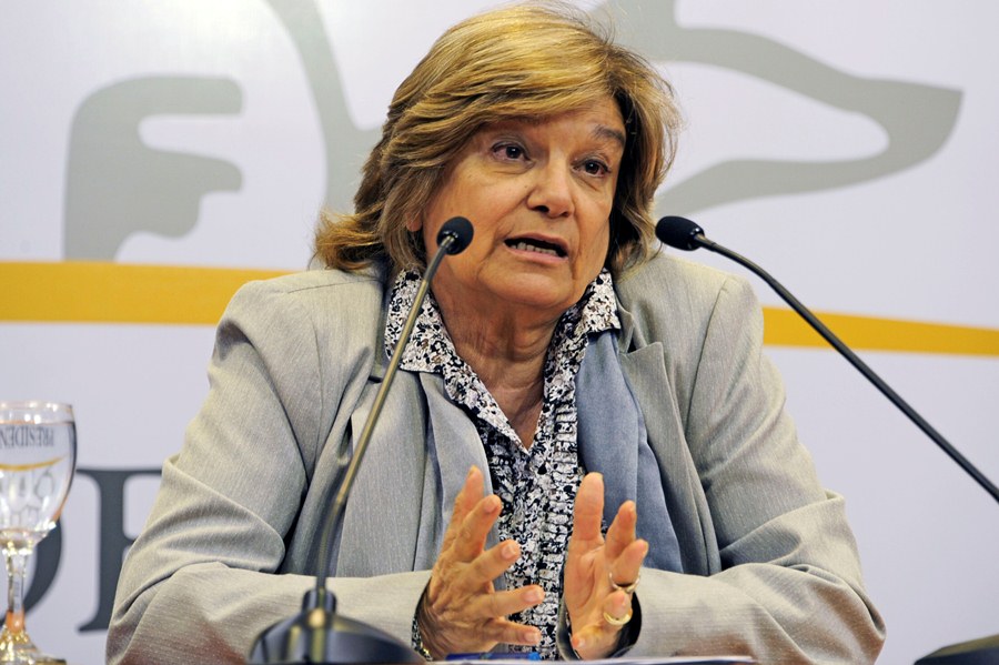 ministra Eneida de León