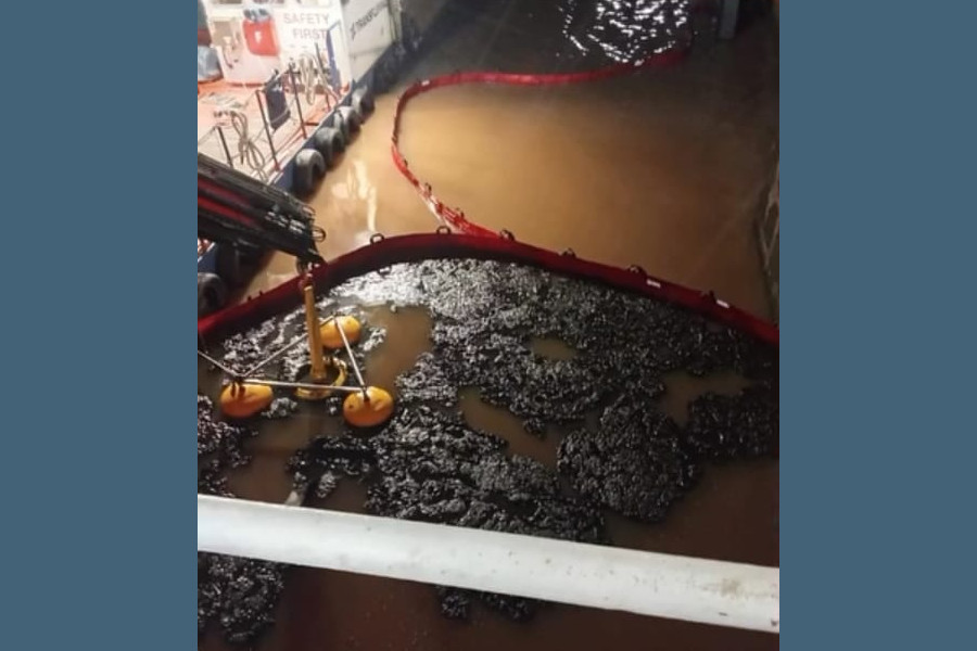 Derrame De Combustible En Punta Pereira ICIFORESTAL Derrame De Combustible En Punta Pereira ICIFORESTAL