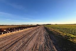 Mesa de Corrales se reúne con Ambiente