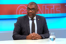 ministro de Ambiente